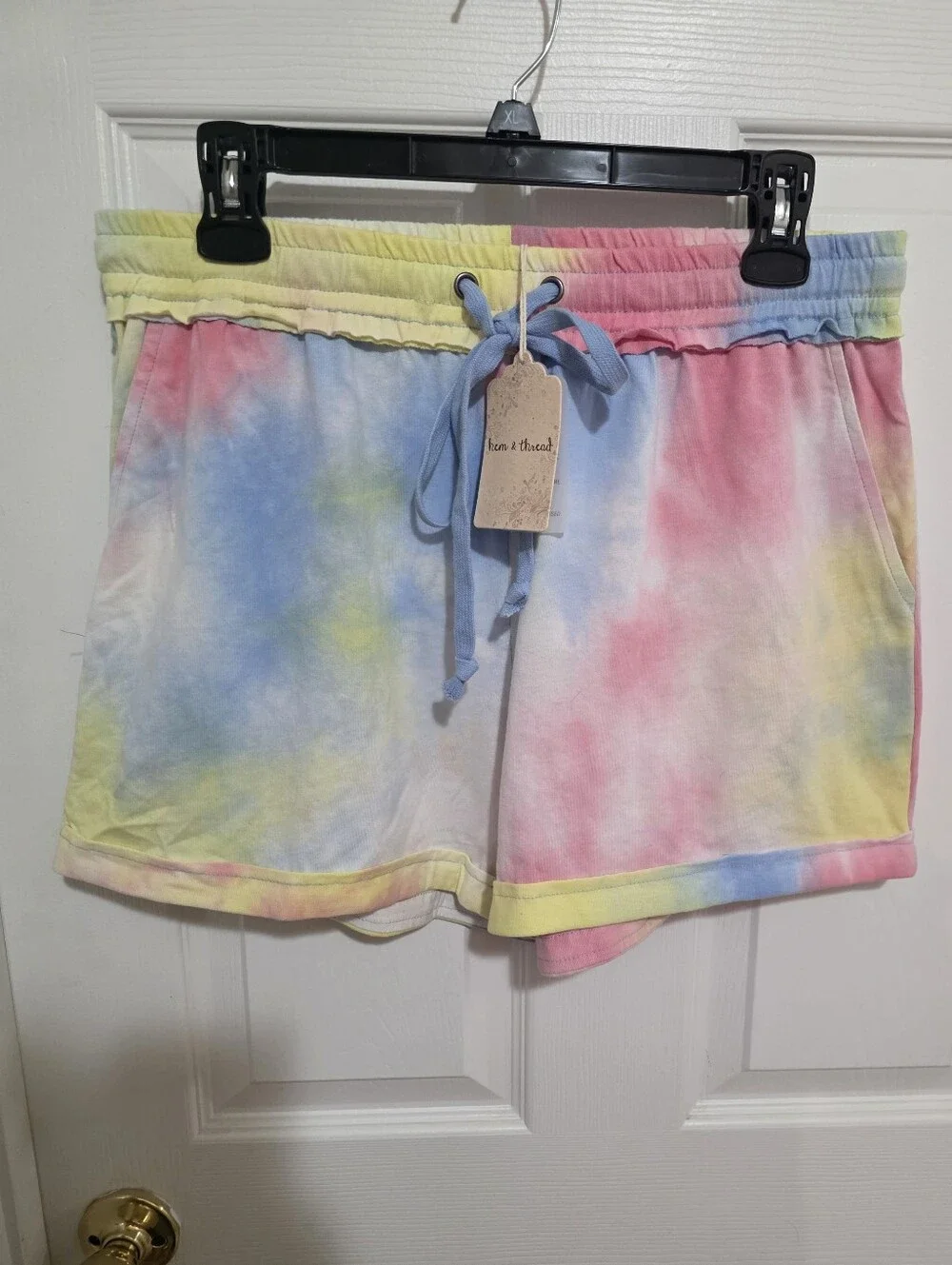 Hem & Thred Tie-Dye Drawstring Women’s Shorts - Pastel Rainbow NWTS Size Lg